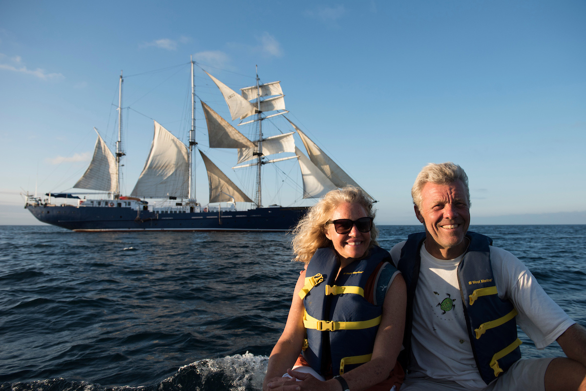 Pete Oxford & Renee Bish